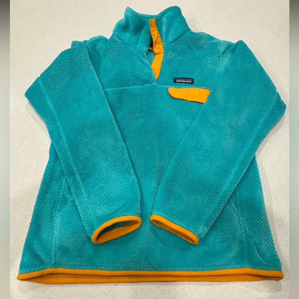 Patagonia Synchilla Turquoise Fleece with Orange Trim